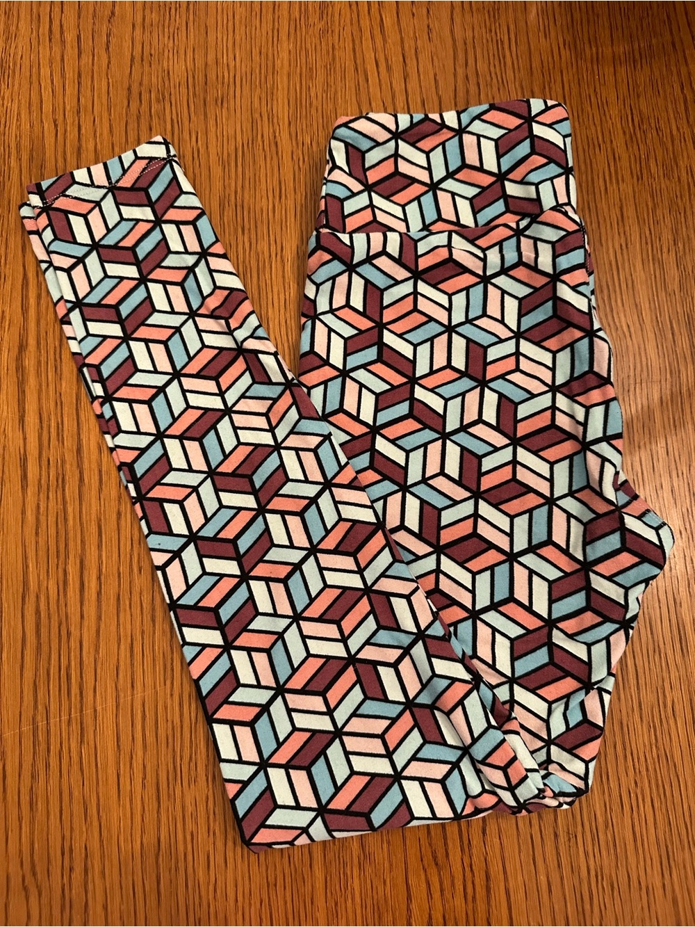 LuLaRoe Geometric Cube Print Leggings in Burgundy, Teal, Pink, Cream